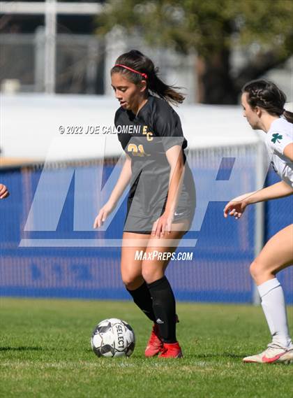 Thumbnail 2 in Incarnate Word vs East Central (NEISD Soccer Showcase) photogallery.