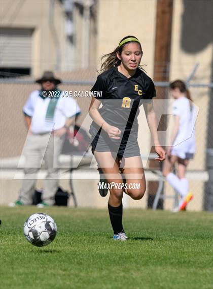 Thumbnail 3 in Incarnate Word vs East Central (NEISD Soccer Showcase) photogallery.