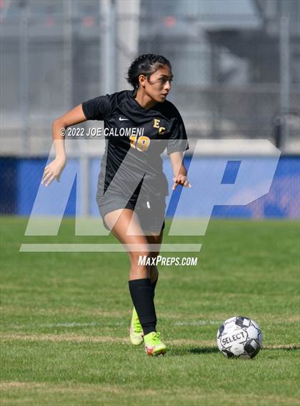 Thumbnail 2 in Incarnate Word vs East Central (NEISD Soccer Showcase) photogallery.