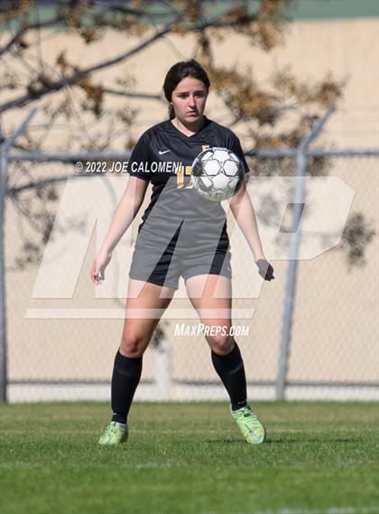 Thumbnail 3 in Incarnate Word vs East Central (NEISD Soccer Showcase) photogallery.