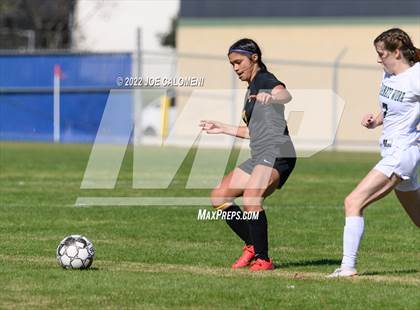 Thumbnail 3 in Incarnate Word vs East Central (NEISD Soccer Showcase) photogallery.