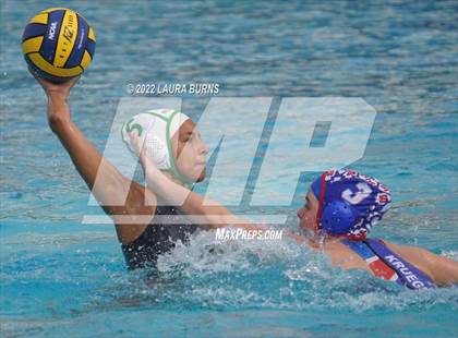 Thumbnail 1 in Sanger vs Reedley (Arroyo Grande Fall Classic) photogallery.