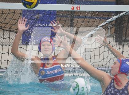 Thumbnail 2 in Sanger vs Reedley (Arroyo Grande Fall Classic) photogallery.