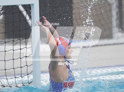 Thumbnail 1 in Sanger vs Reedley (Arroyo Grande Fall Classic) photogallery.