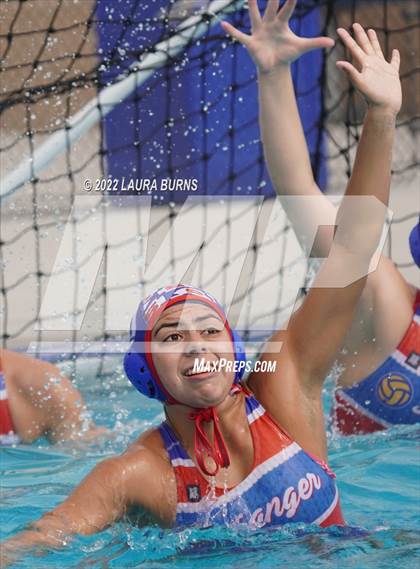 Thumbnail 1 in Sanger vs Reedley (Arroyo Grande Fall Classic) photogallery.