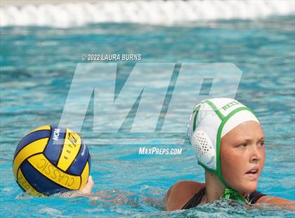 Thumbnail 1 in Sanger vs Reedley (Arroyo Grande Fall Classic) photogallery.