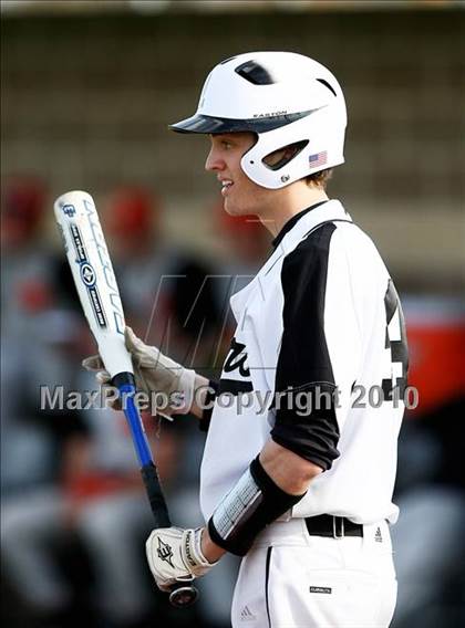 Thumbnail 2 in Bishop Lynch vs Rockwall ( Jesuit Baseball Classic ) photogallery.