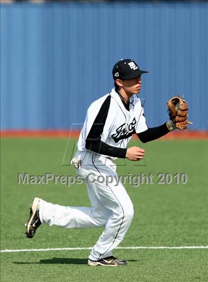 Thumbnail 3 in Bishop Lynch vs Rockwall ( Jesuit Baseball Classic ) photogallery.