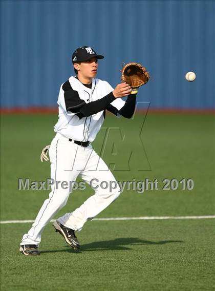 Thumbnail 1 in Bishop Lynch vs Rockwall ( Jesuit Baseball Classic ) photogallery.