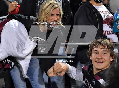 Thumbnail 1 in Daingerfield vs. Waskom (UIL 3A D2 Area Playoff) photogallery.