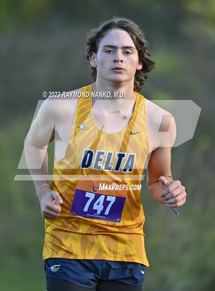 Thumbnail 3 in Delta Eagle Invitational photogallery.