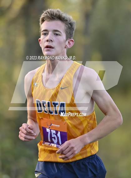 Thumbnail 2 in Delta Eagle Invitational photogallery.