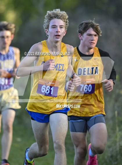 Thumbnail 1 in Delta Eagle Invitational photogallery.