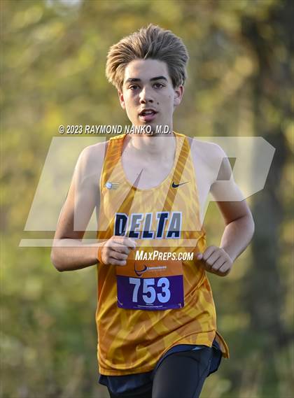 Thumbnail 1 in Delta Eagle Invitational photogallery.