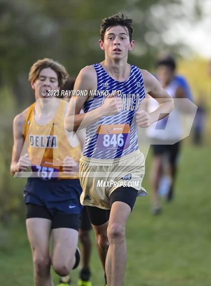 Thumbnail 3 in Delta Eagle Invitational photogallery.