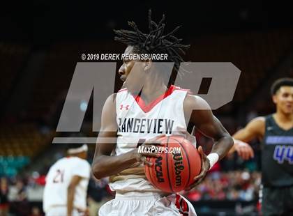 Thumbnail 3 in Rangeview vs Grandview (CHSAA 5A Great 8) photogallery.