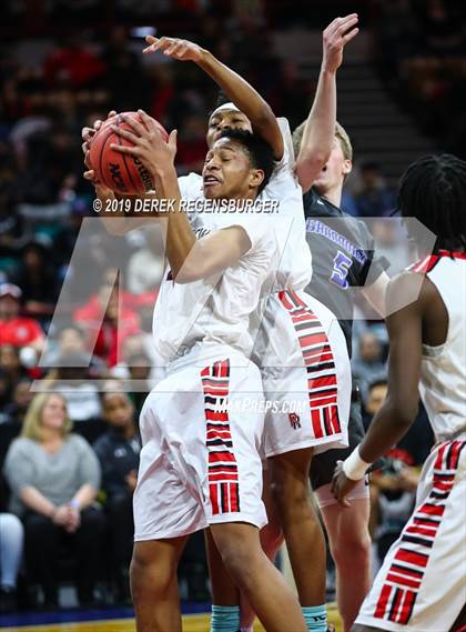 Thumbnail 1 in Rangeview vs Grandview (CHSAA 5A Great 8) photogallery.