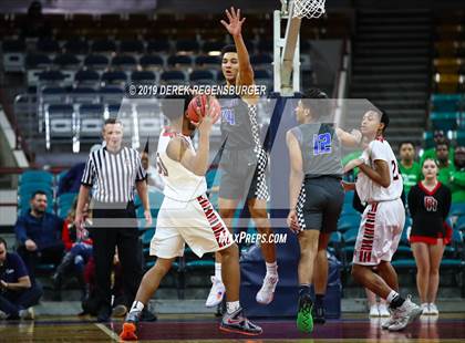 Thumbnail 1 in Rangeview vs Grandview (CHSAA 5A Great 8) photogallery.