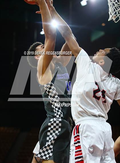 Thumbnail 1 in Rangeview vs Grandview (CHSAA 5A Great 8) photogallery.