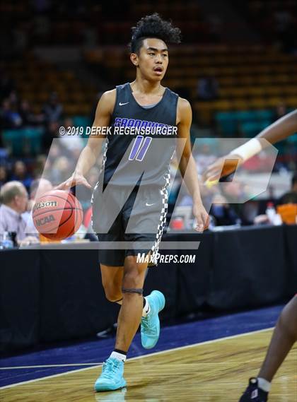 Thumbnail 3 in Rangeview vs Grandview (CHSAA 5A Great 8) photogallery.