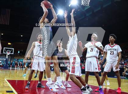 Thumbnail 1 in Rangeview vs Grandview (CHSAA 5A Great 8) photogallery.