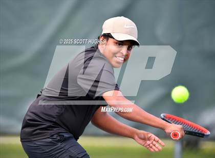 Thumbnail 3 in Siegel v Central Magnet (Region 5AA) photogallery.