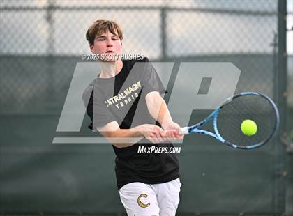 Thumbnail 1 in Siegel v Central Magnet (Region 5AA) photogallery.