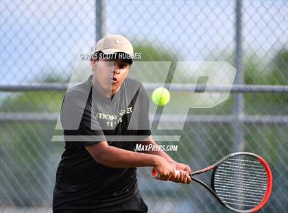 Thumbnail 3 in Siegel v Central Magnet (Region 5AA) photogallery.
