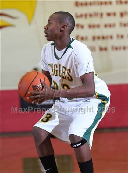 Thumbnail 1 in Bellarmine Prep vs. Santa Rita (MaxPreps Holiday Classic) photogallery.