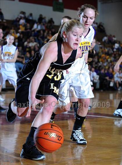 Thumbnail 3 in Ephrata vs. Lancaster Mennonite photogallery.
