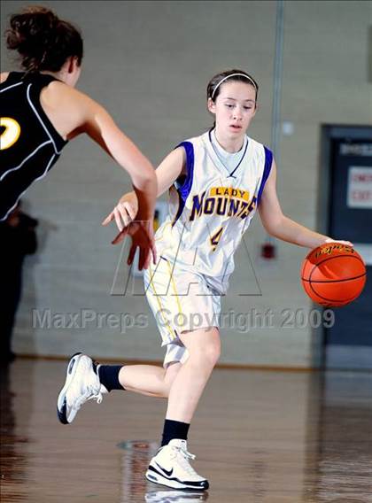 Thumbnail 2 in Ephrata vs. Lancaster Mennonite photogallery.