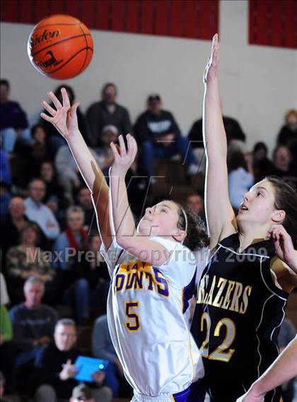 Thumbnail 3 in Ephrata vs. Lancaster Mennonite photogallery.