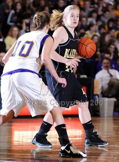 Thumbnail 2 in Ephrata vs. Lancaster Mennonite photogallery.