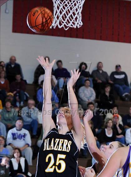 Thumbnail 2 in Ephrata vs. Lancaster Mennonite photogallery.