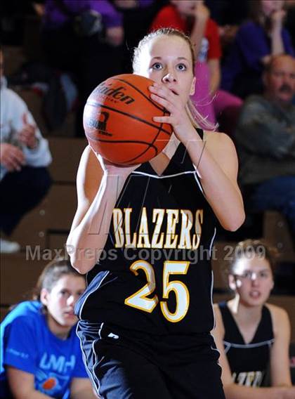 Thumbnail 3 in Ephrata vs. Lancaster Mennonite photogallery.