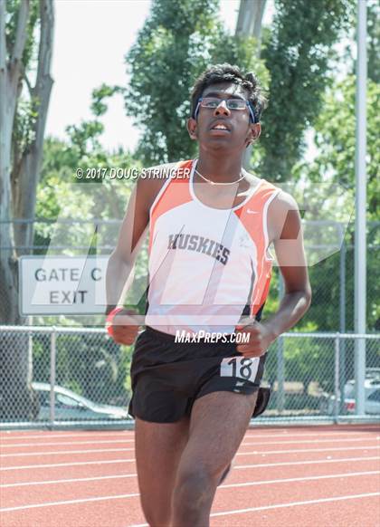 Thumbnail 2 in MVAL Track and Field Championships (Day 1-Fr. So. Boys Track Events) photogallery.