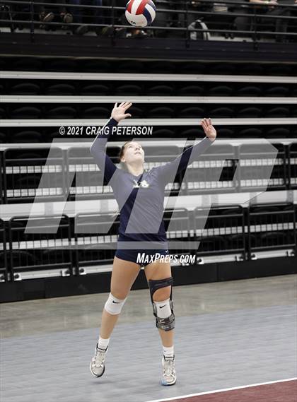 Thumbnail 3 in Sky View vs. Ridgeline (UHSAA 4A Semifinal Playoff) photogallery.