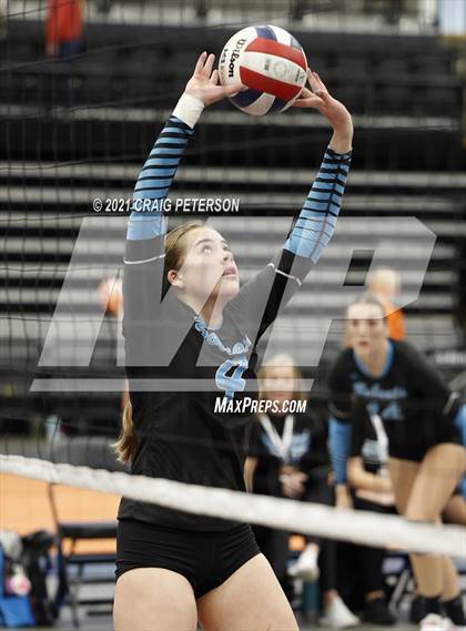 Thumbnail 1 in Sky View vs. Ridgeline (UHSAA 4A Semifinal Playoff) photogallery.