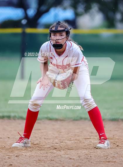 Thumbnail 1 in Davenport West vs West Delaware (Rick Doran Classic) photogallery.