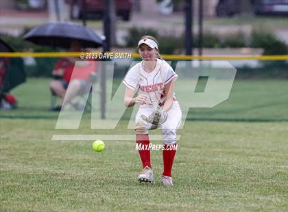 Thumbnail 2 in Davenport West vs West Delaware (Rick Doran Classic) photogallery.
