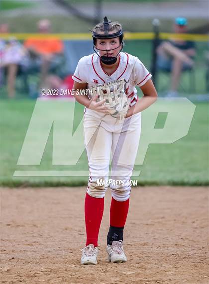 Thumbnail 3 in Davenport West vs West Delaware (Rick Doran Classic) photogallery.