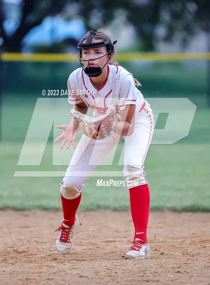 Thumbnail 3 in Davenport West vs West Delaware (Rick Doran Classic) photogallery.