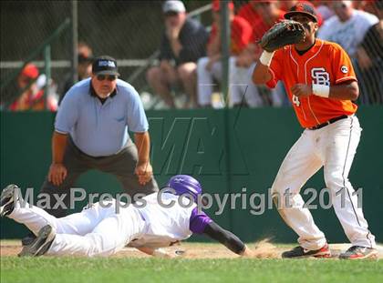 Thumbnail 3 in Escalon vs. Summerville (CIF SJS D5 Final) photogallery.