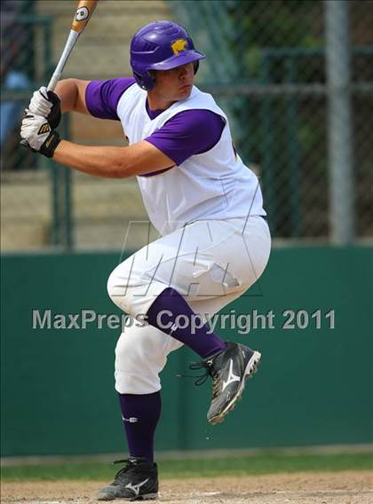 Thumbnail 3 in Escalon vs. Summerville (CIF SJS D5 Final) photogallery.