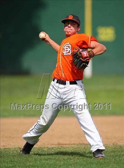 Thumbnail 2 in Escalon vs. Summerville (CIF SJS D5 Final) photogallery.