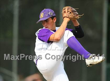 Thumbnail 1 in Escalon vs. Summerville (CIF SJS D5 Final) photogallery.