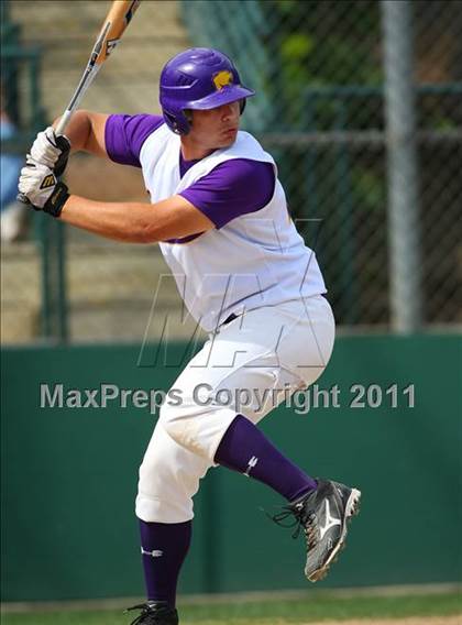 Thumbnail 1 in Escalon vs. Summerville (CIF SJS D5 Final) photogallery.