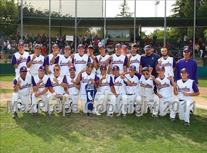 Thumbnail 1 in Escalon vs. Summerville (CIF SJS D5 Final) photogallery.