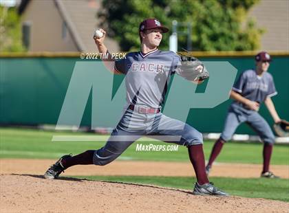 Thumbnail 2 in Laguna Beach @ Los Alamitos photogallery.