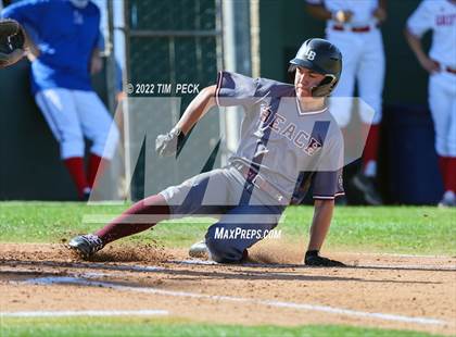 Thumbnail 2 in Laguna Beach @ Los Alamitos photogallery.
